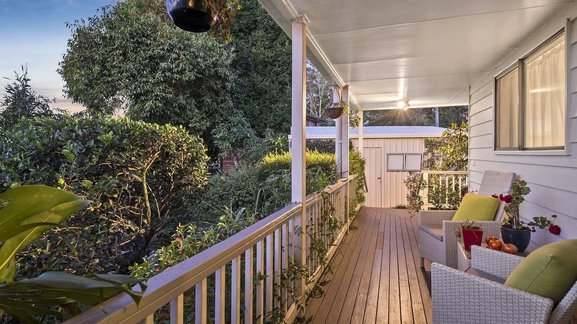 **** Bed & Breakfast Eden Lodge Nambour Australia